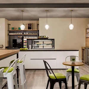 Super 8 By Wyndham Mitte 3*, Hamburg-Harburg Duitsland
